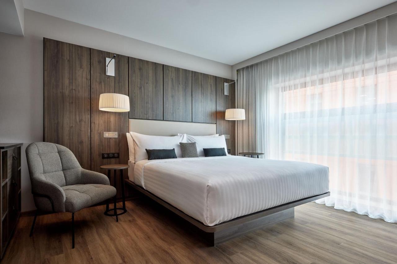 Ac Hotel By Marriott Strasbourg Exteriör bild